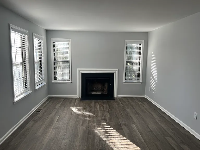 152 Mansion House Dr — Photo 13