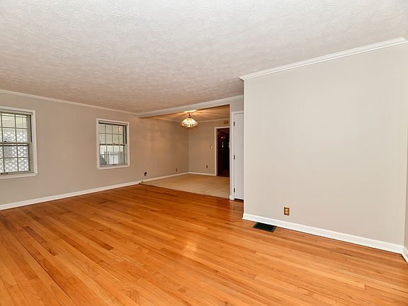 3rd image of 519 N 17th St