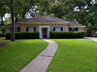 318 Prince Of Wales St, Conroe, TX 77304