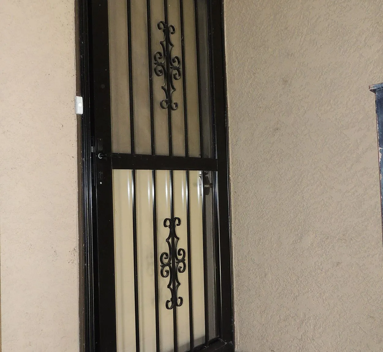 Upper level 2 bed 2 bath Condo — Photo 3