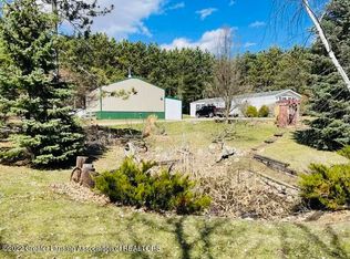 1214 SW Spencer Rd, Stanton, MI 48888