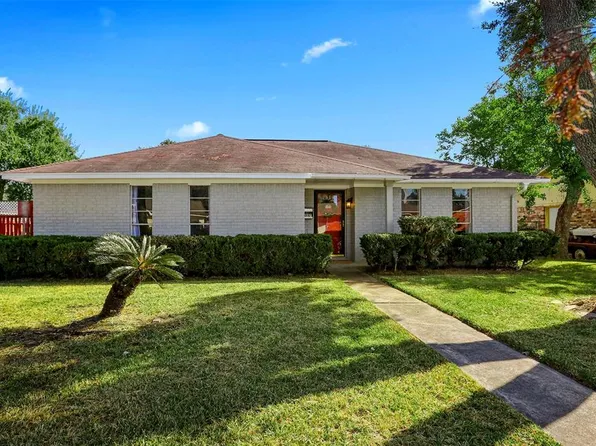 7207 Nightingale Circle, Texas City, TX 77591