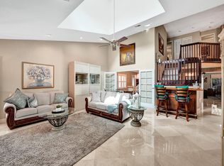 605 Misty Oaks Ln, Pompano Beach, FL 33069