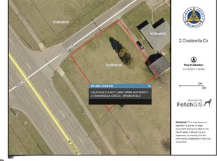 2 Cinderella Cir, Springfield, MI 49037