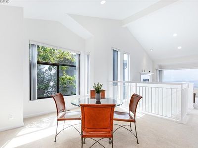 22 Windward Hl, Oakland, CA, 94618