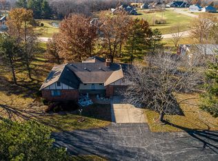 3631 N Wellington Dr, Columbia, MO 65202