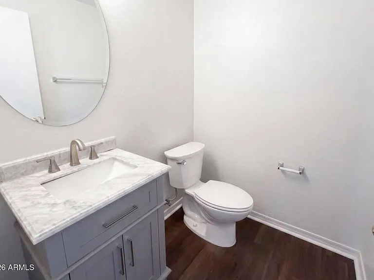13976 W Port Royale Ln — Photo 9