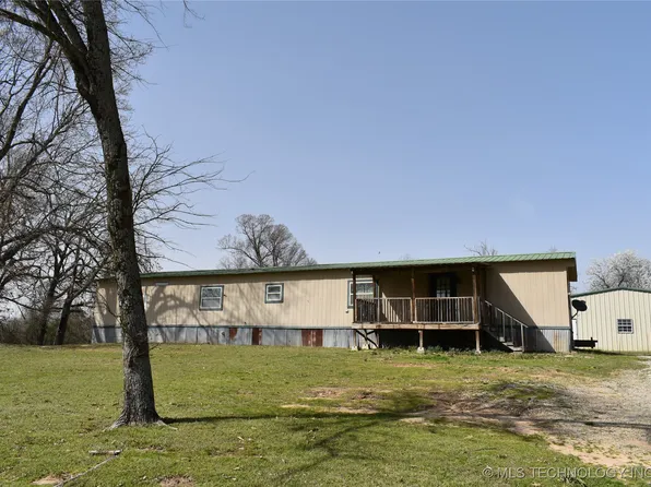 2029 E 2110th Rd, Hugo, OK 74743