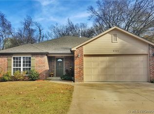 8395 Wright Pl, Broken Arrow, OK 74014