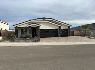 552 Falcon View Dr, Mesquite, NV 89027