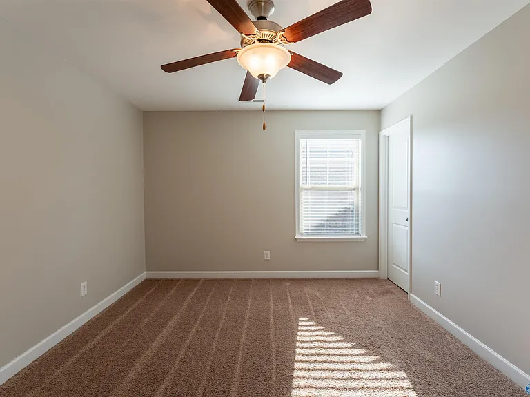 15223 Lakeside Trl — Photo 30