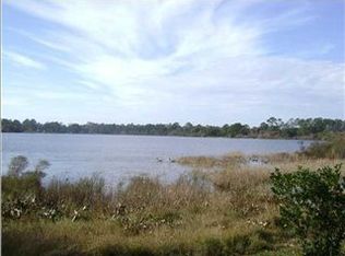 337 Lakeview Dr, Defuniak Springs, FL 32433