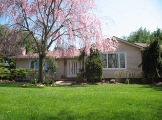 12 Powderhorn Rd, Flemington, NJ 08822