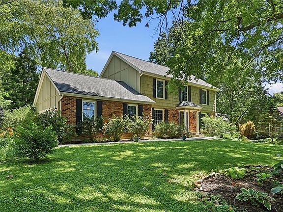 4th image of 12841 Pembroke Cir