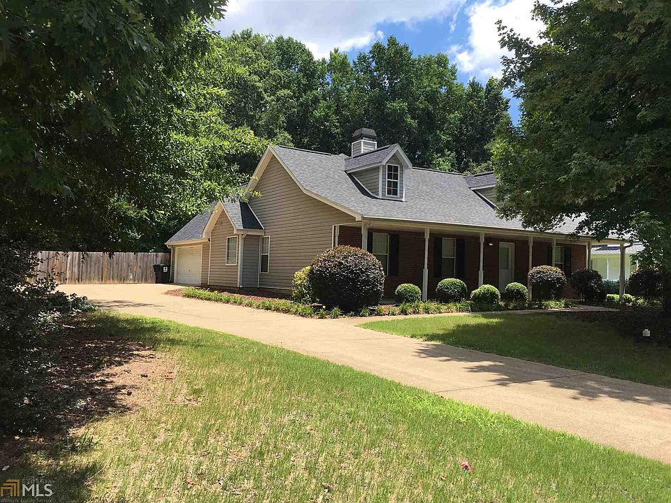 1st image of 410 Stoneridge Ct