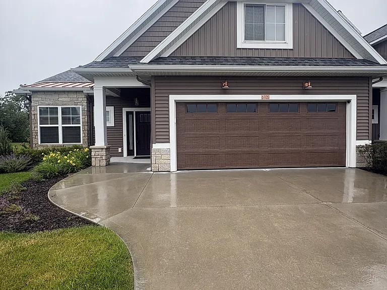 6105 W Wind Dr — Photo 1