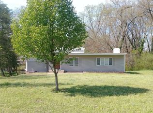 418 Whitehall Cres, Paris, TN 38242