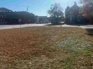 302 W Main St, Washington, IA 52353