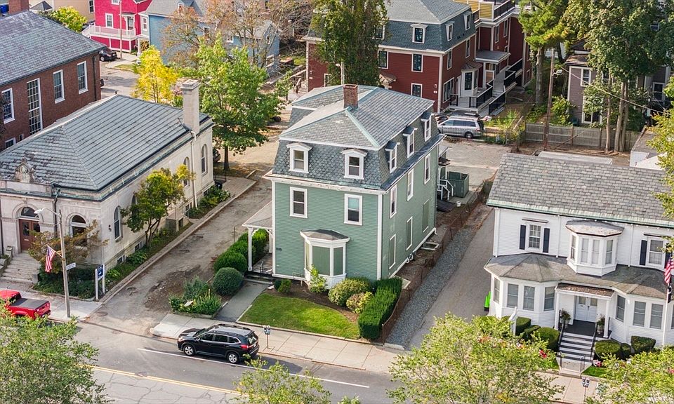 1st image of 370 Washington St