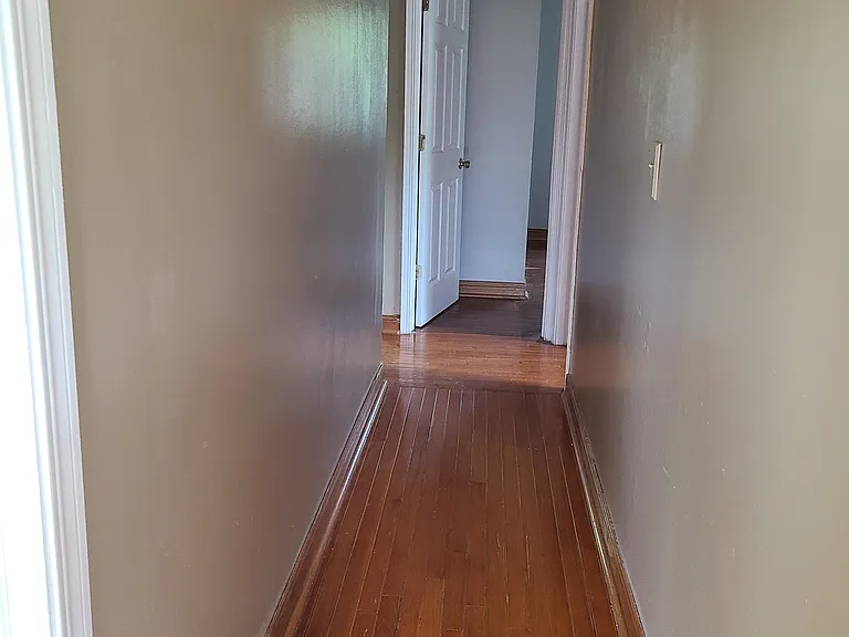 7499 Churchill Dr — Photo 8