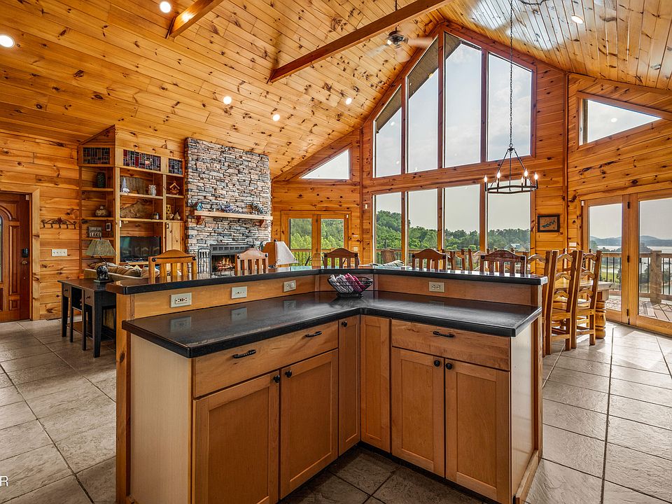 16th image of 3829 Island View Rd