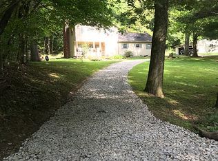 9531 Summit Rd, Newark, OH 43056