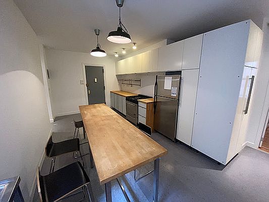 1st image of 69 Pinehurst Ave APT 3C
