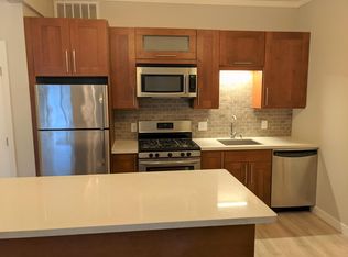 3033 22nd St, San Francisco, CA 94110