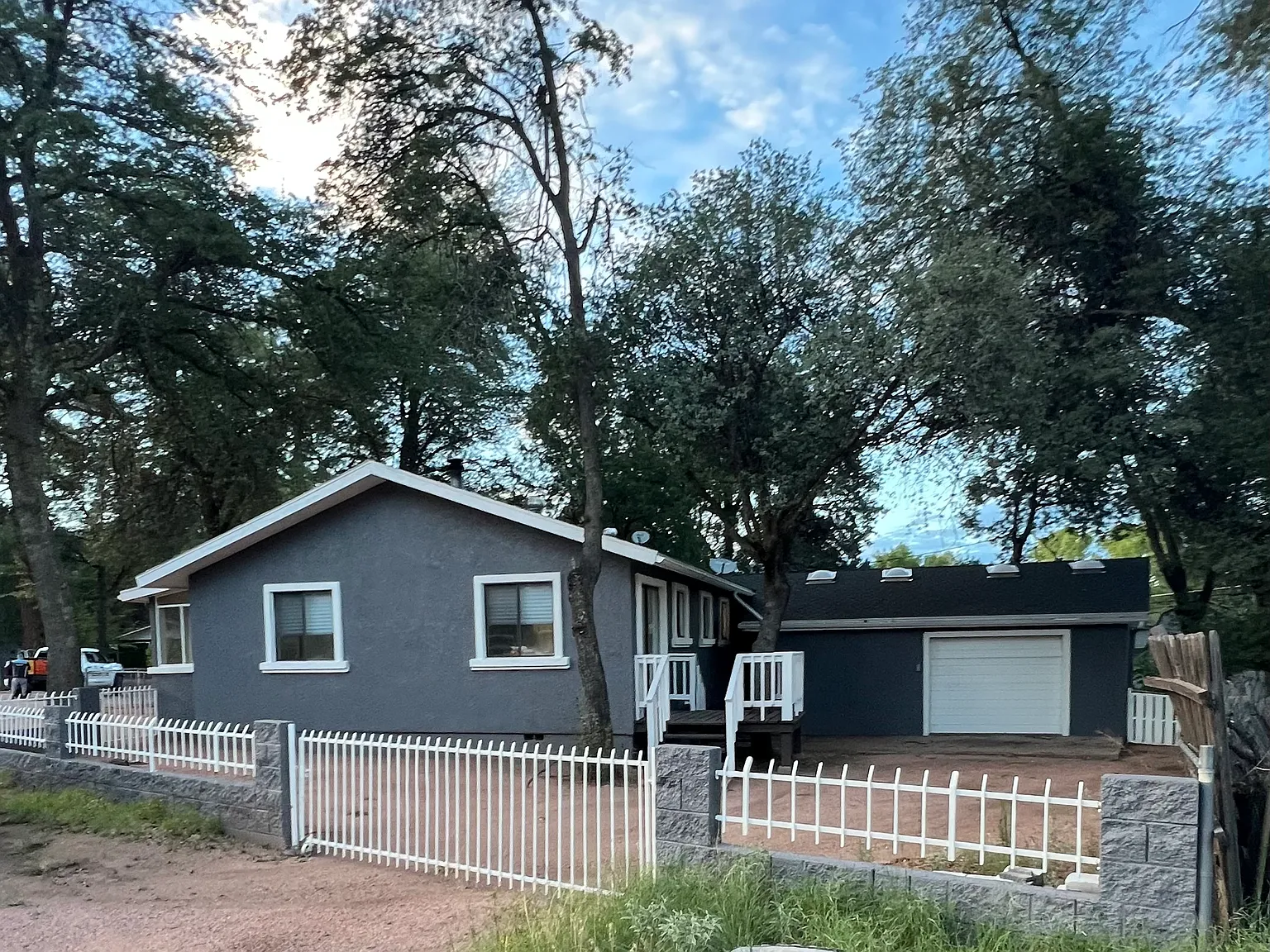 3 bed, 1172 sqft, $1,895 — Photo 2