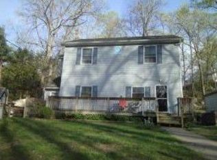 9 Shady Ln, Wanaque, NJ 07420