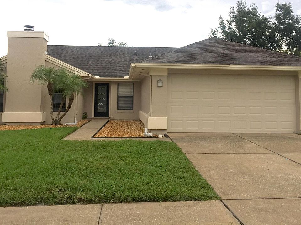 1st image of 644 Holbrook Cir
