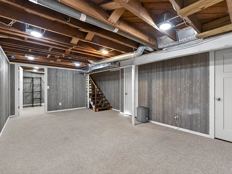 4640 W 70th Ter — Photo 31