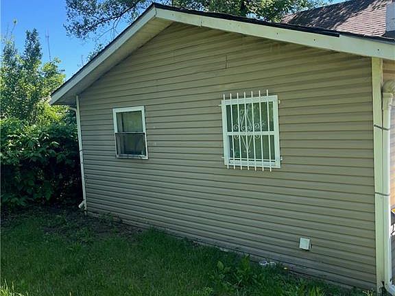 2nd image of 2946 Brighton Ave