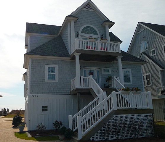 1st image of 4190 Island Dr