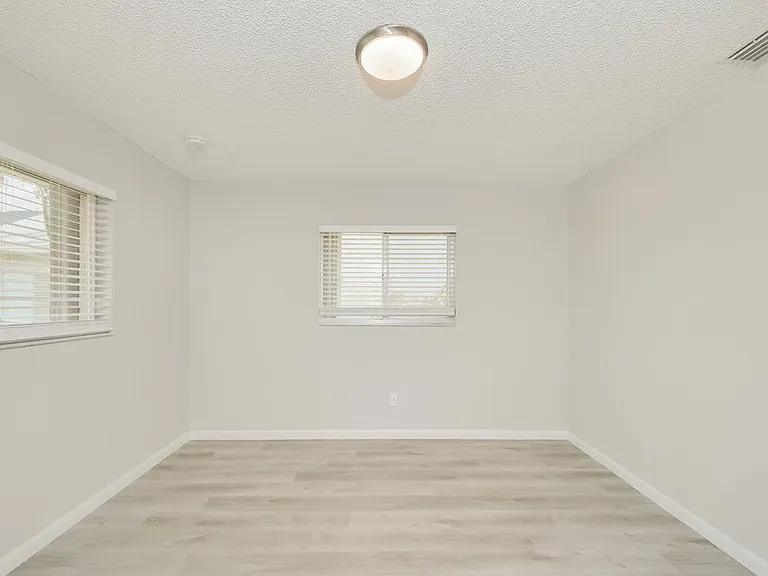 4336 Country Club Blvd — Photo 13