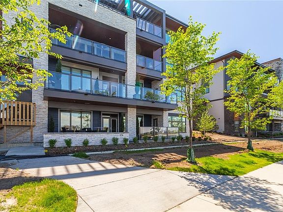 2nd image of 23 N Mahogany Cir SE #101