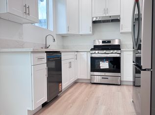9801 Beachy Ave #1, Pacoima, CA 91331