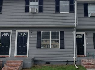 1100 Pineland Ave APT 10E, Hinesville, GA 31313