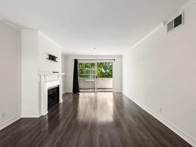 4401 Sepulveda Blvd #306-1 — Photo 3