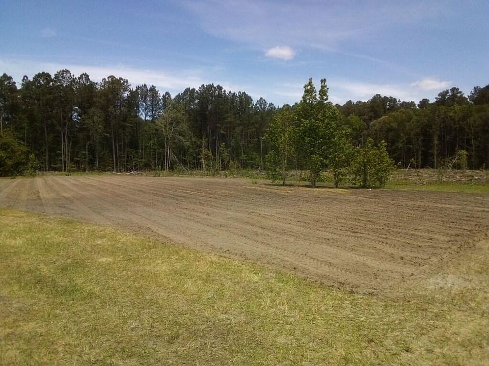 2nd image of 2189 Snake Swamp Rd