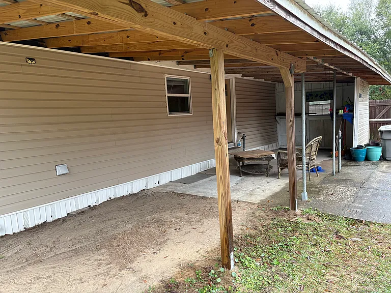 5504 Glass Dr — Photo 3