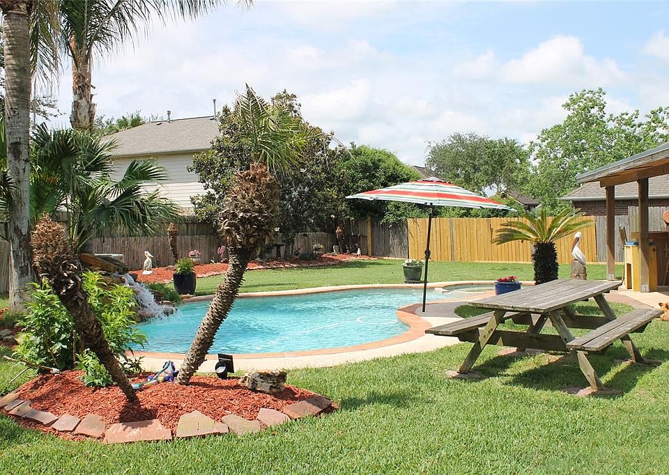 1st image of 3009 Meadow Bay Dr