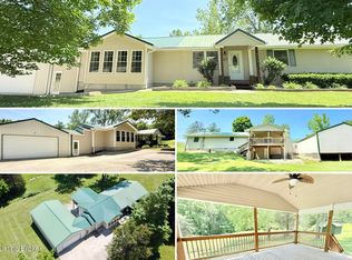 4724 Ridge Rd, Shepherdsville, KY 40165