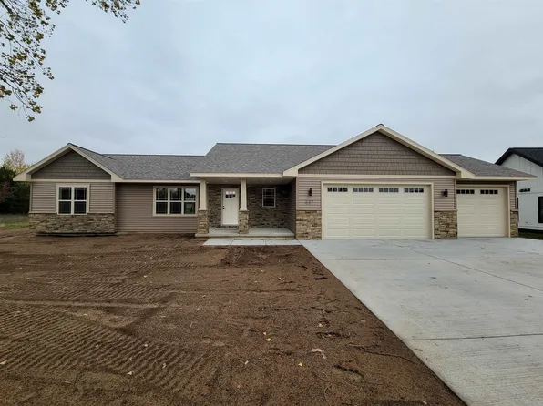 637 BRIARWOOD WAY, Plover, WI 54467