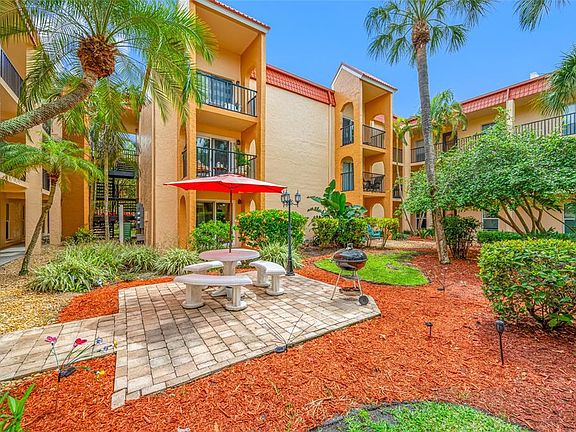 5th image of 8911 Blind Pass Rd APT 114