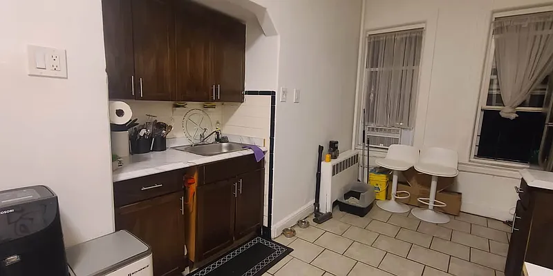 Rented by The InHouse Group | media 19