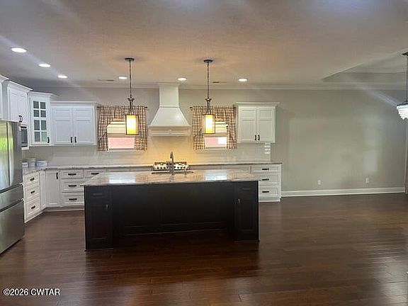 4th image of 335 Forest Lake Dr