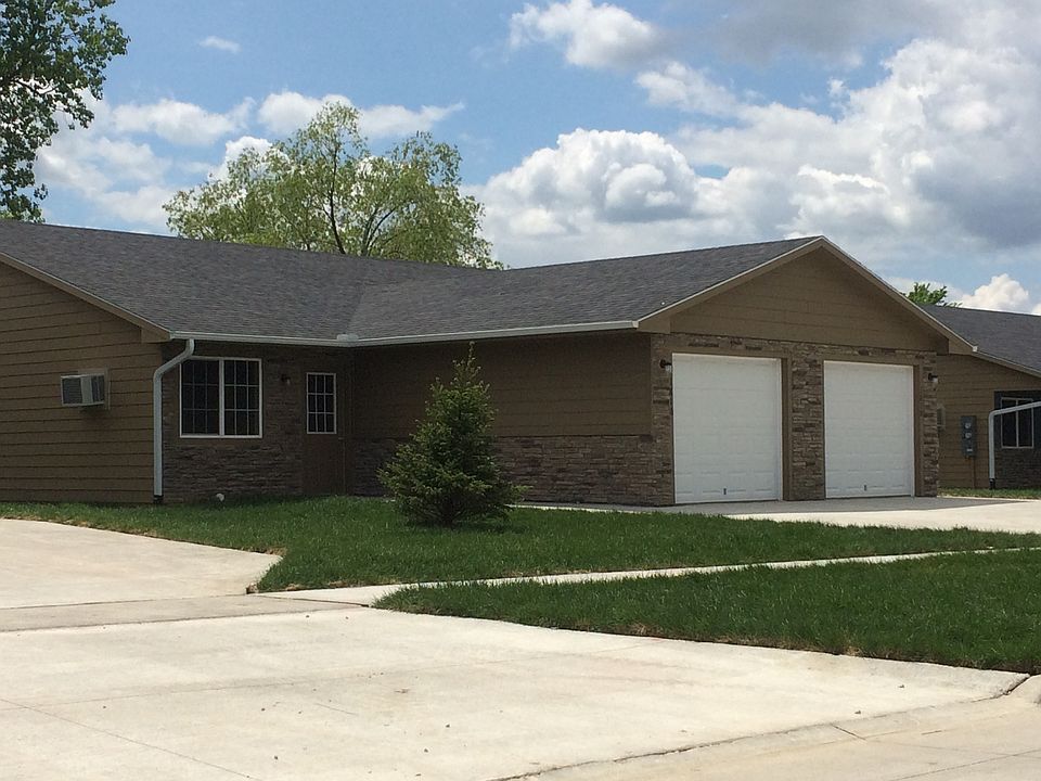 1st image of 601 Wildflower Dr