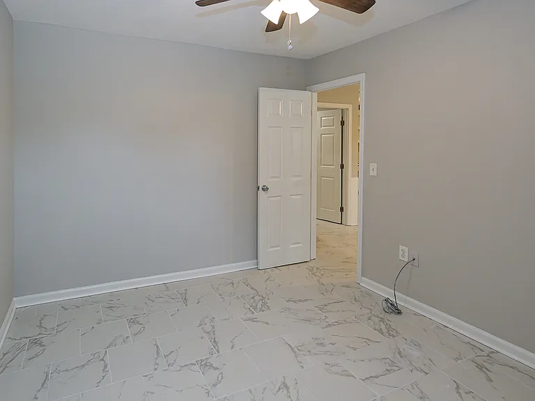 2515 Grimwood Rd #B — Photo 15
