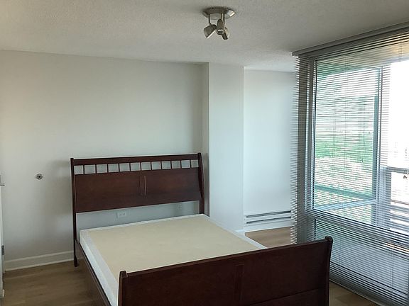 5th image of 800 Elgin Rd APT 1207